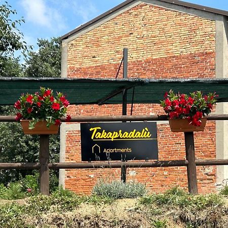 Takapradalu Villa Cisterna dʼAsti Dış mekan fotoğraf