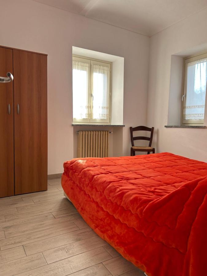 Takapradalu Villa Cisterna dʼAsti Dış mekan fotoğraf