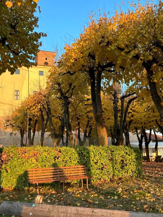 Takapradalu Villa Cisterna dʼAsti Dış mekan fotoğraf